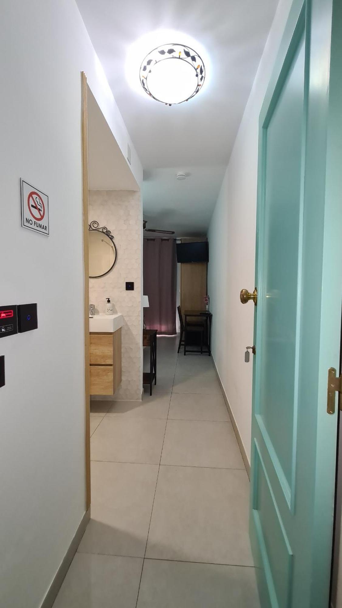 Hotel San Sebastian อัลมูเญการ์ ภายนอก รูปภาพ